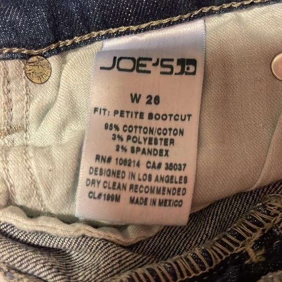 JOES WOMENS LAUREL JEANS. SZ 26 petite boot Cup. - Picture 3 of 6